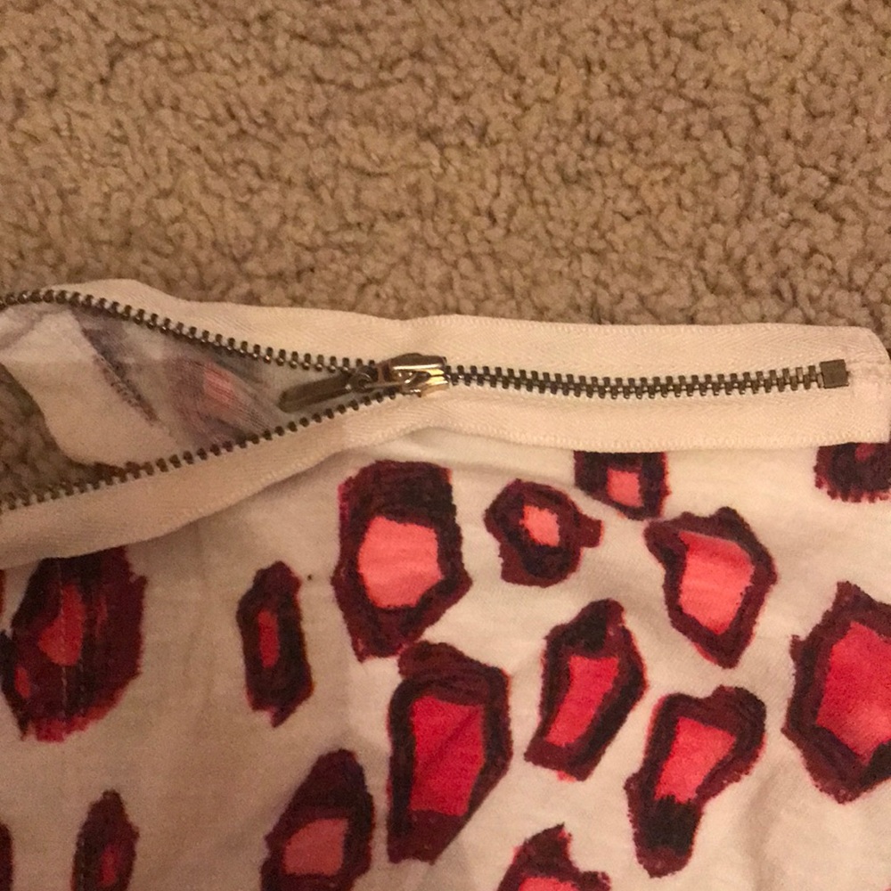 Patterned gap top - Picture 2 of 3